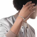 Move Noa Ciselé half pavé bangle