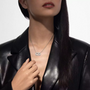So Move pavé necklace